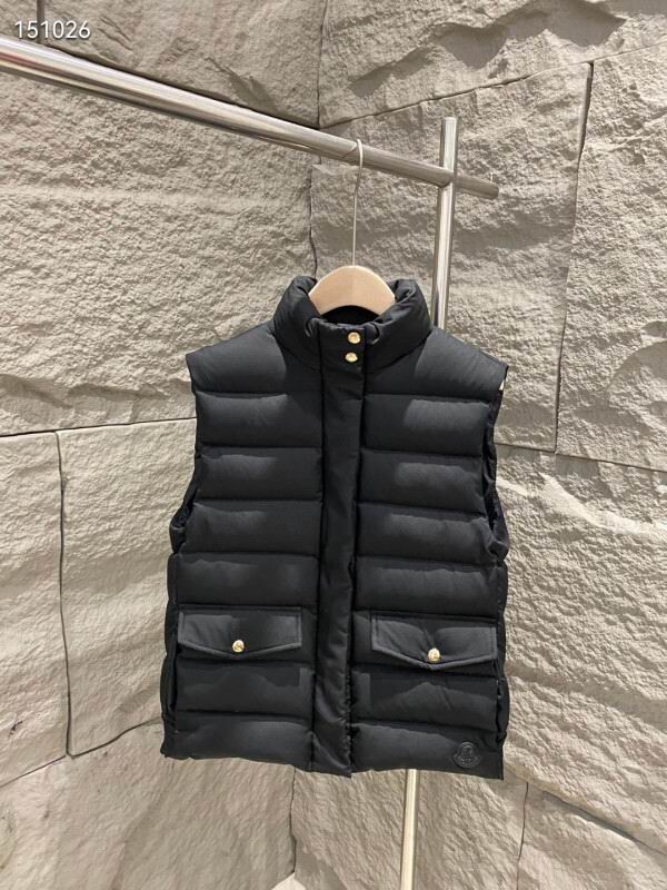 Moncler Down Vest Wmns ID:20260111-323